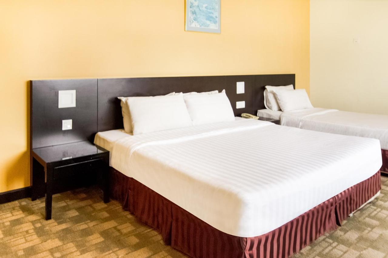 Oyo 89693 Perkasa Hotel Keningau Near Hospital Keningau المظهر الخارجي الصورة