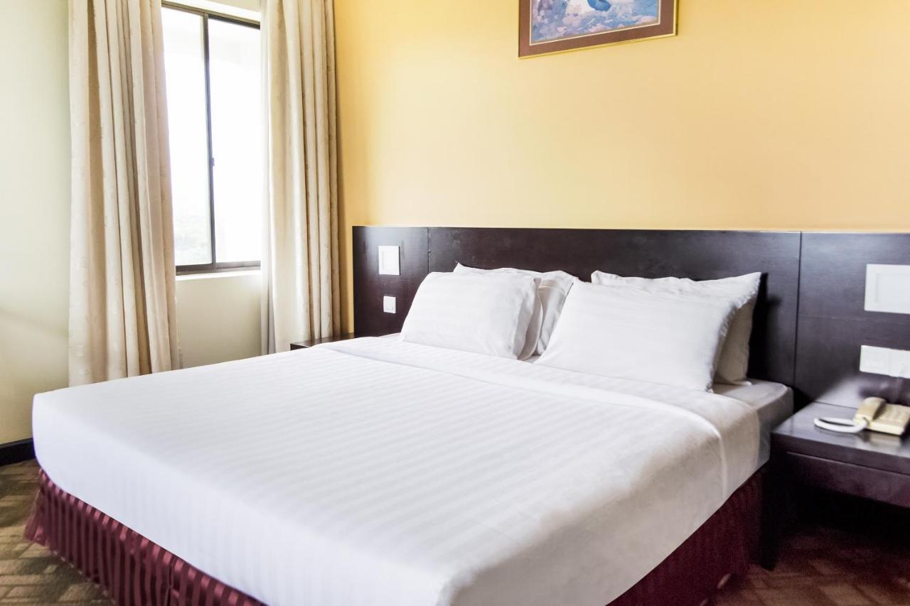 Oyo 89693 Perkasa Hotel Keningau Near Hospital Keningau المظهر الخارجي الصورة